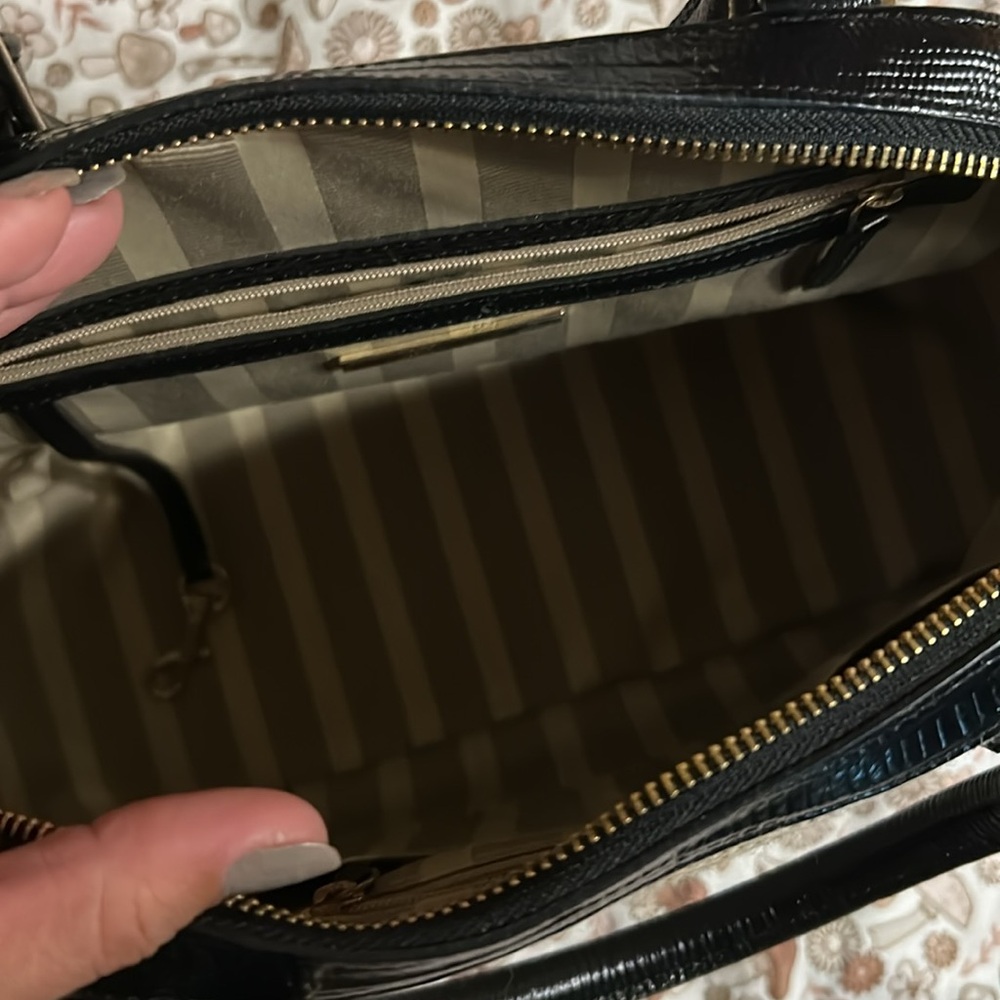 Brahmin Black and Cream Floral Shoulder Bag - Picture 2 of 8